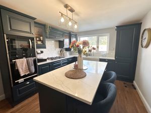 Kitchen - click for photo gallery